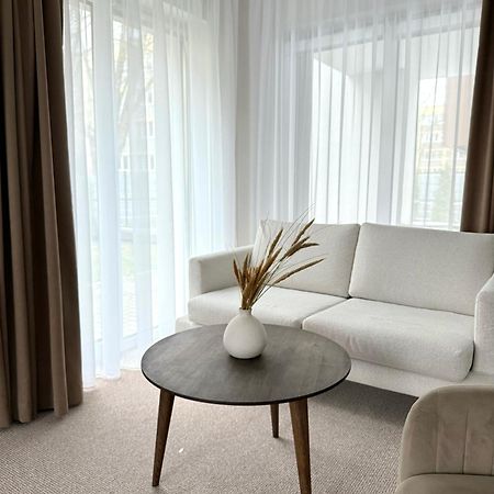 Izabeles Apartamentai Palanga Luaran gambar