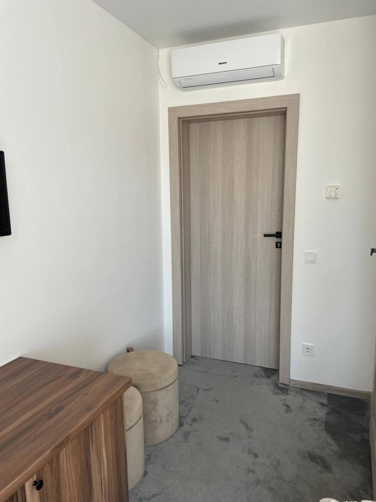 Izabeles Apartamentai Palanga Luaran gambar