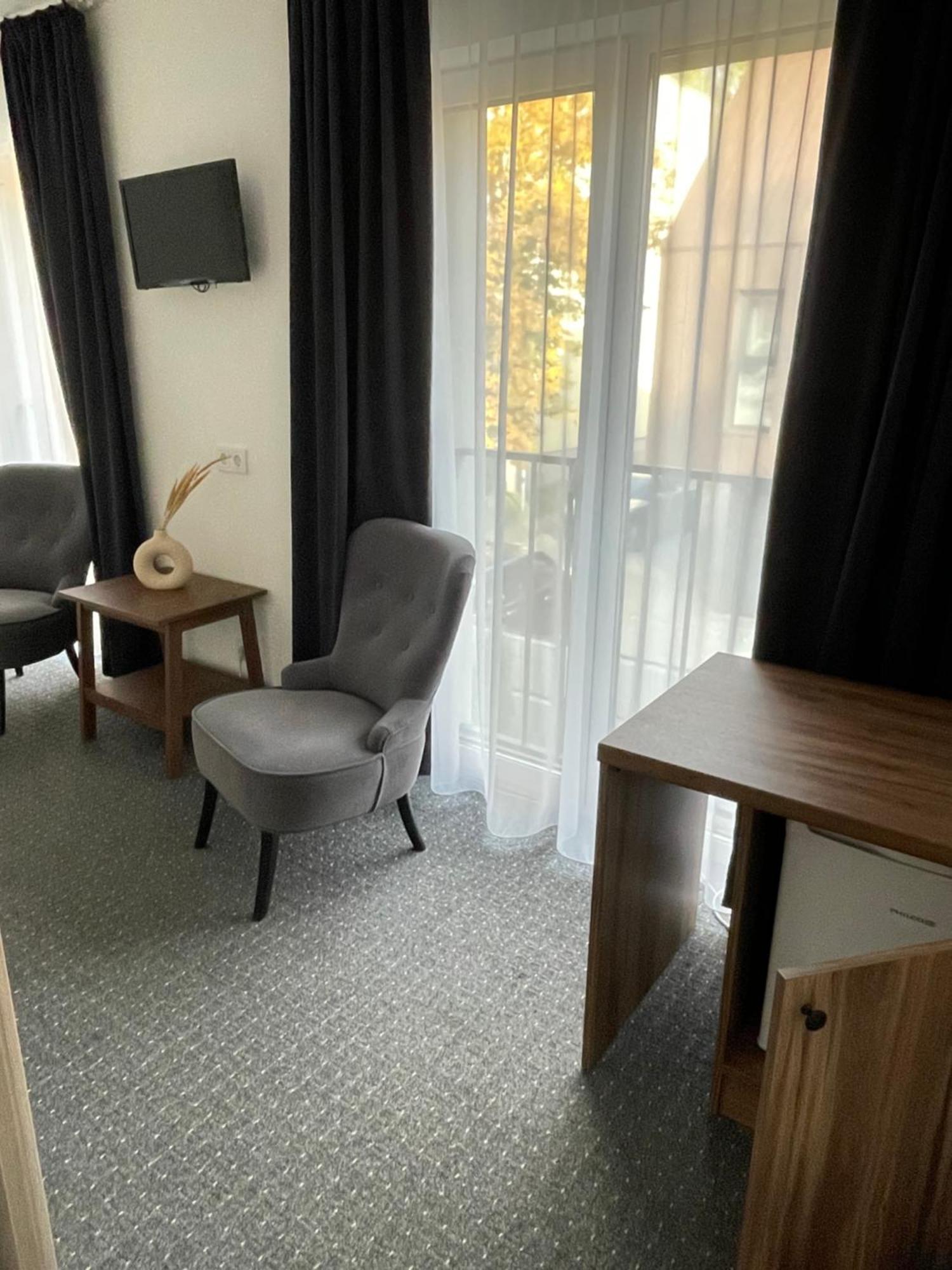Izabeles Apartamentai Palanga Luaran gambar