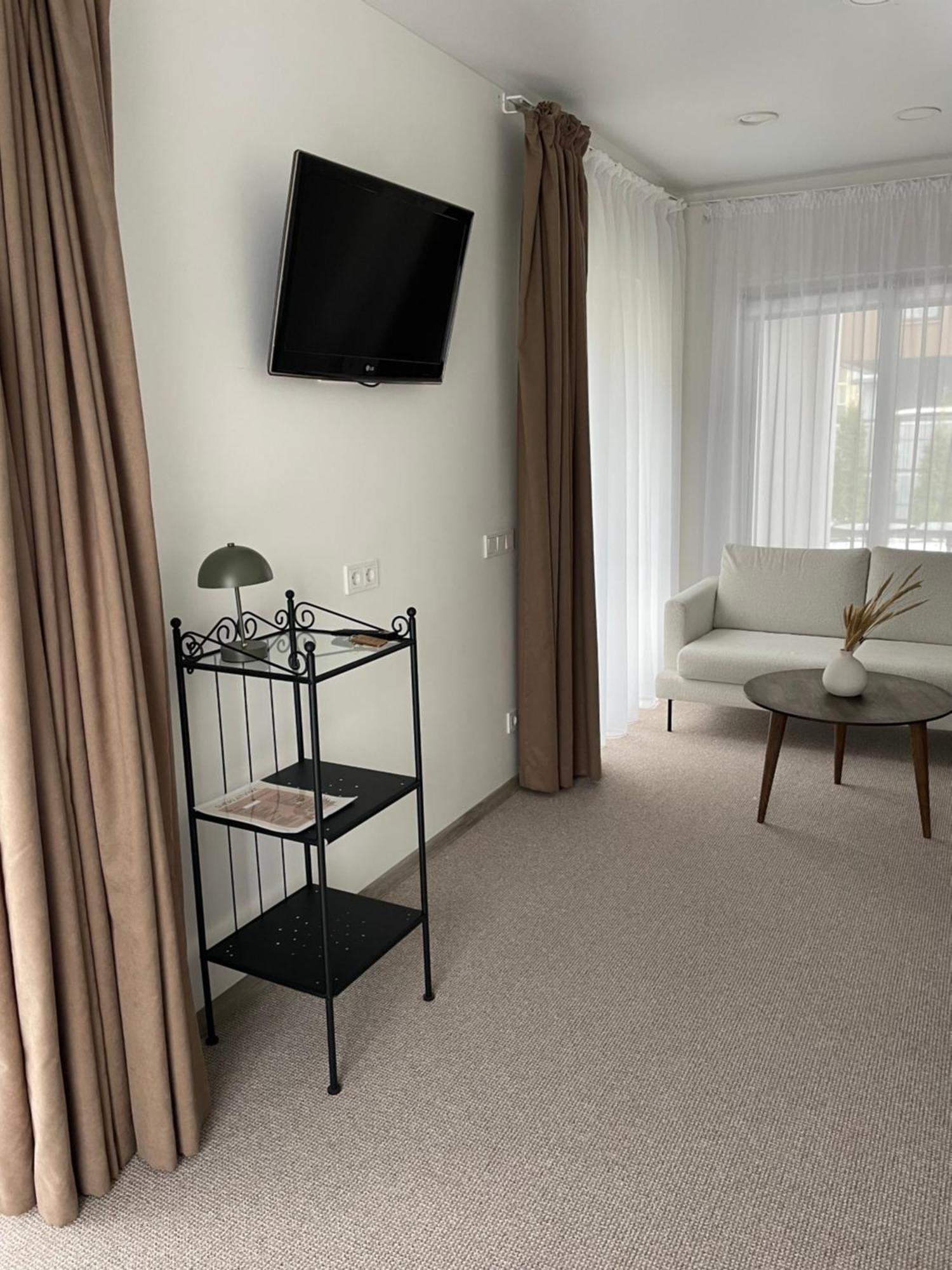 Izabeles Apartamentai Palanga Luaran gambar