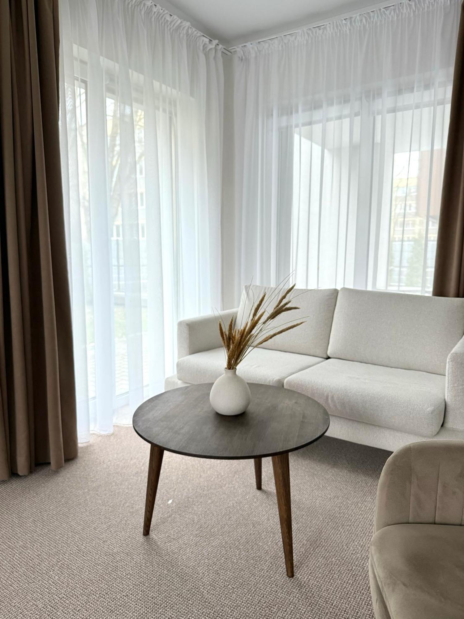 Izabeles Apartamentai Palanga Luaran gambar